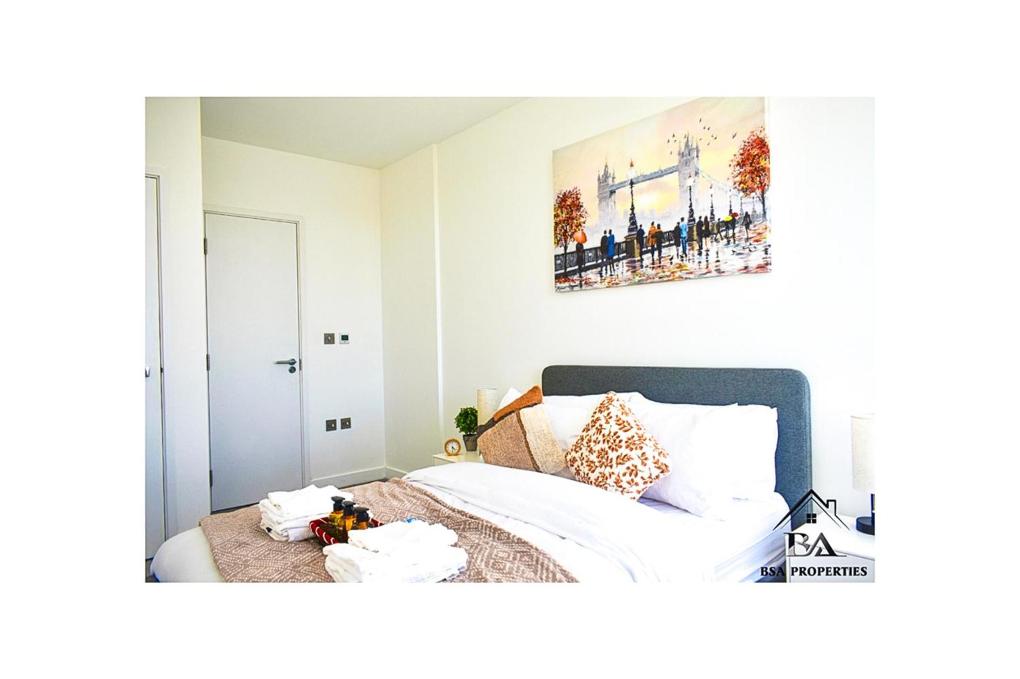 City Centre Apartment Close To Ascot & Legoland Sleep Upto 4 Guests - Parking On Request! ブラックネル エクステリア 写真