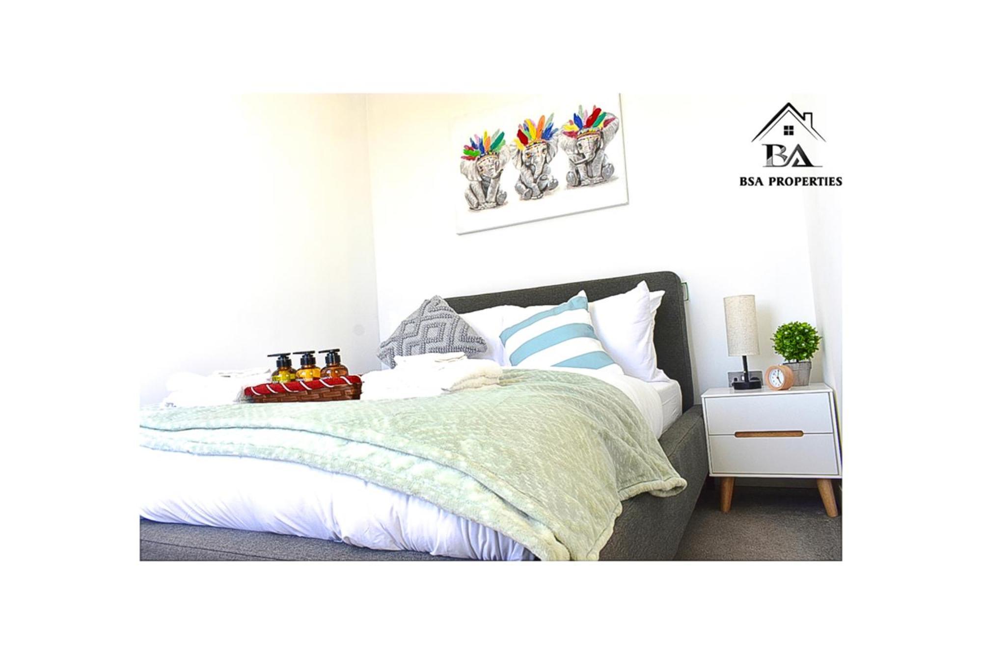 City Centre Apartment Close To Ascot & Legoland Sleep Upto 4 Guests - Parking On Request! ブラックネル エクステリア 写真